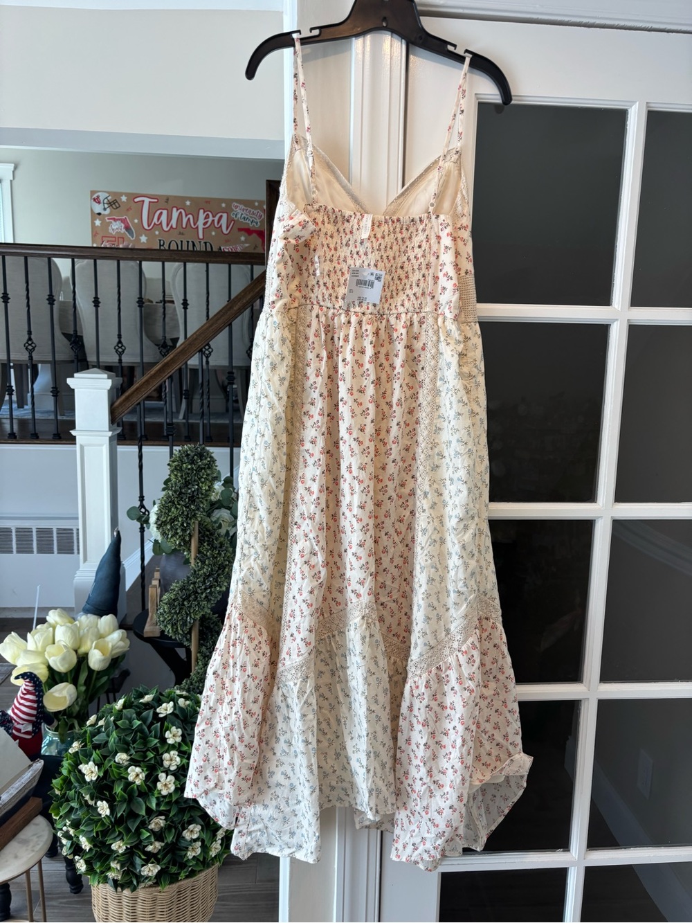 American Eagle Women’s Cream Floral Spaghetti-Strap Sundress - Size Large NWT - Picture 16 of 16